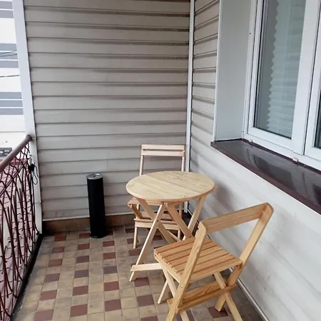 Otel Pokoje Targowek Varşova