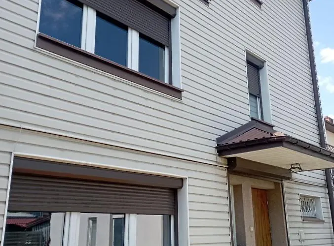 Pokoje Targowek * Warszawa