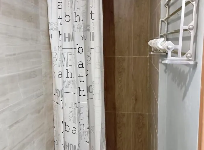 Pokoje Targowek Hotel *