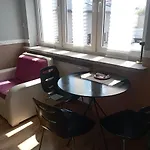 Pokoje Targowek * ורשה