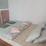 מלון Pokoje Targowek *