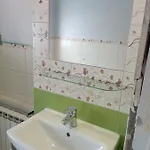 Pokoje Targowek מלון *