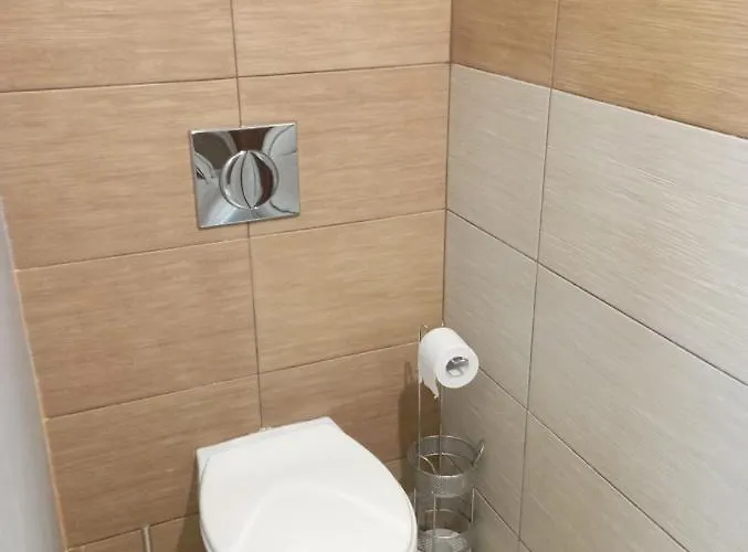 Pokoje Targowek * Warszawa